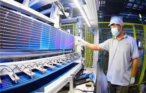 图说｜高新技术企业生产忙 网络技术引领高质量发展新潮